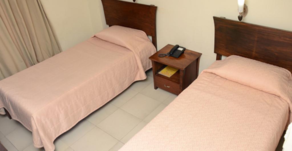 Isabel Suites Laoag Bilik gambar