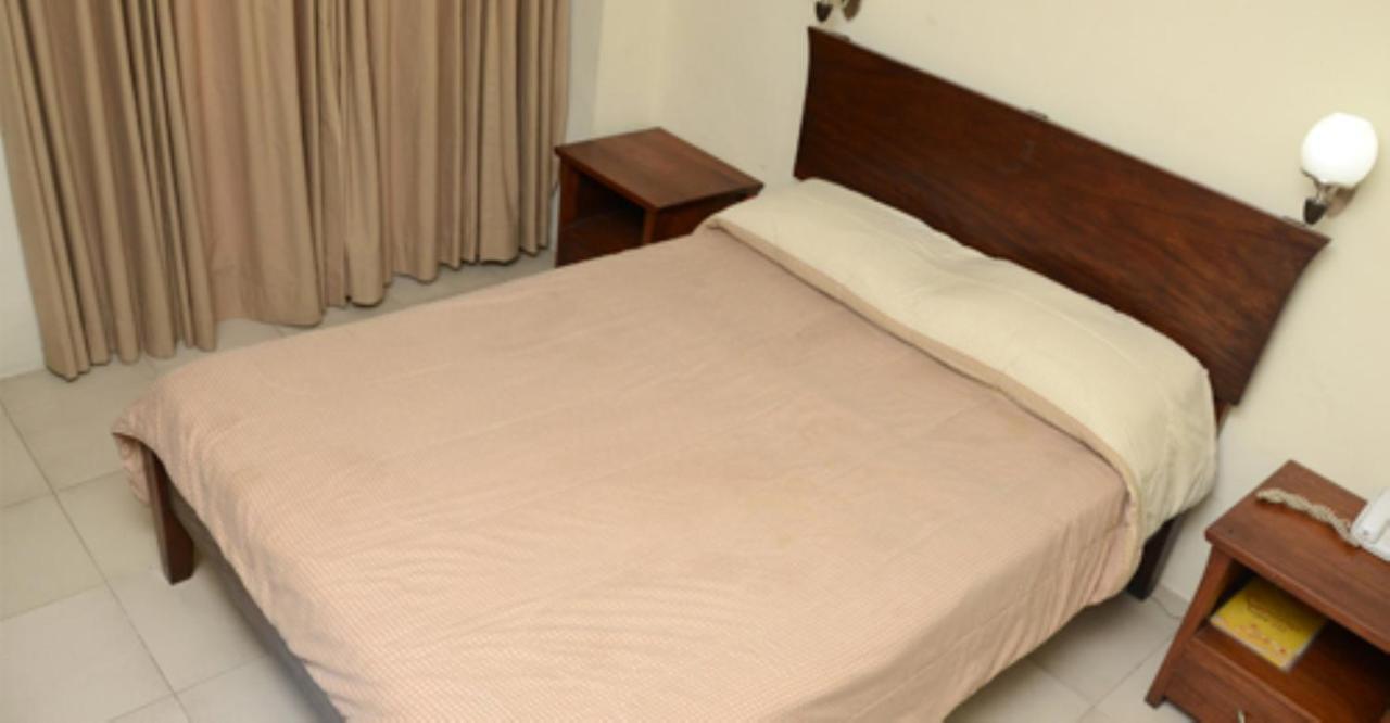 Isabel Suites Laoag Bilik gambar